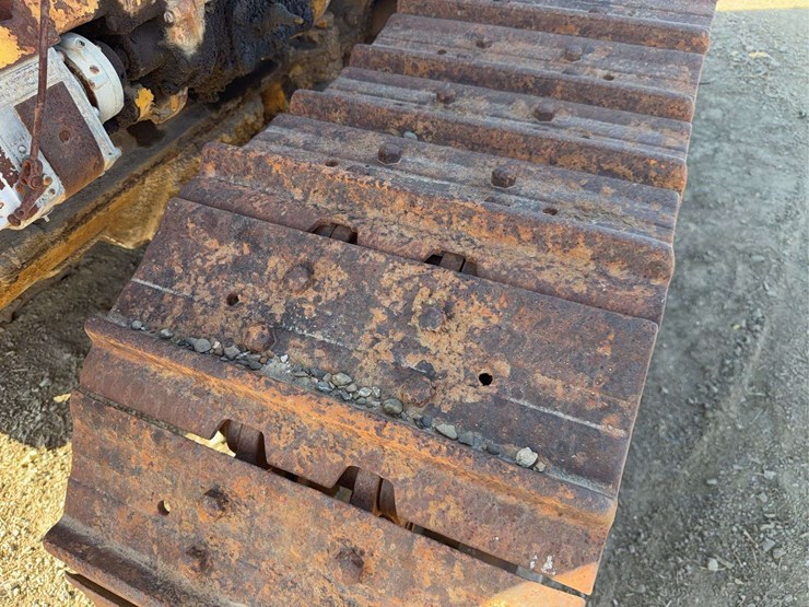 caterpillar-rd6-image-11