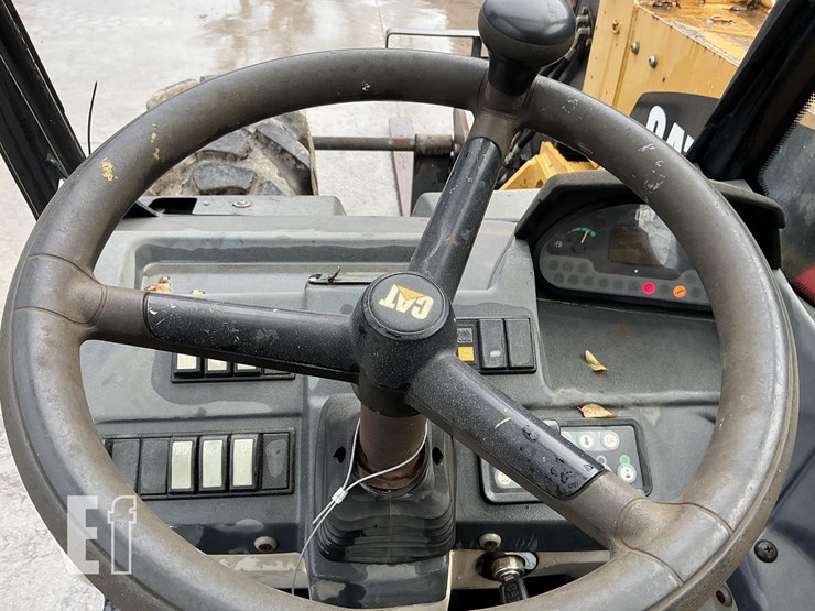 2014-caterpillar-th407c-image-12