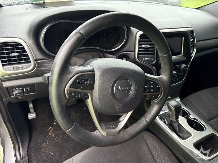 2019-jeep-grand-cherokee-image-13