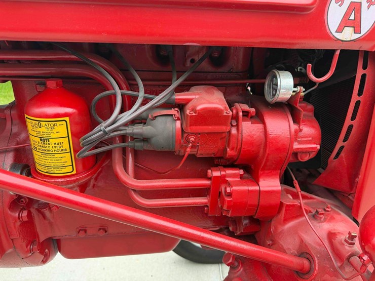 1948-ih-mccormick-farmall-super-a-tractor-image-9