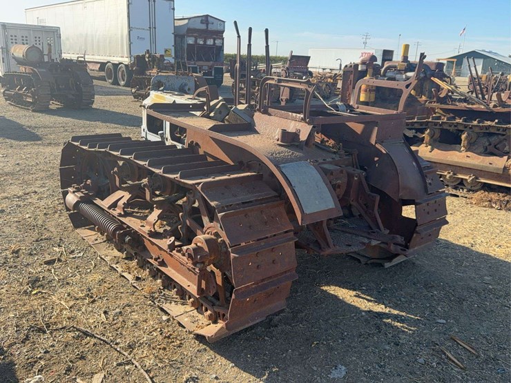 caterpillar-30-image-2