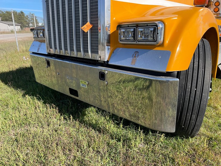 2001-kenworth-w900l-image-9