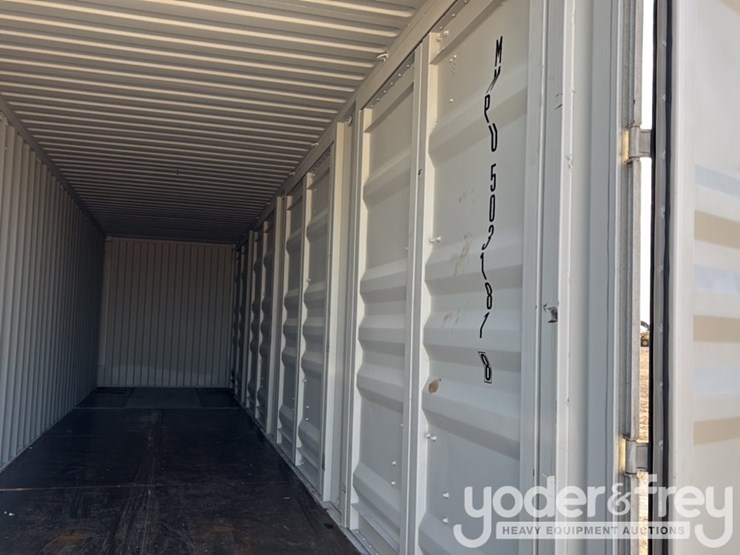 40'-multi-door-container-image-12
