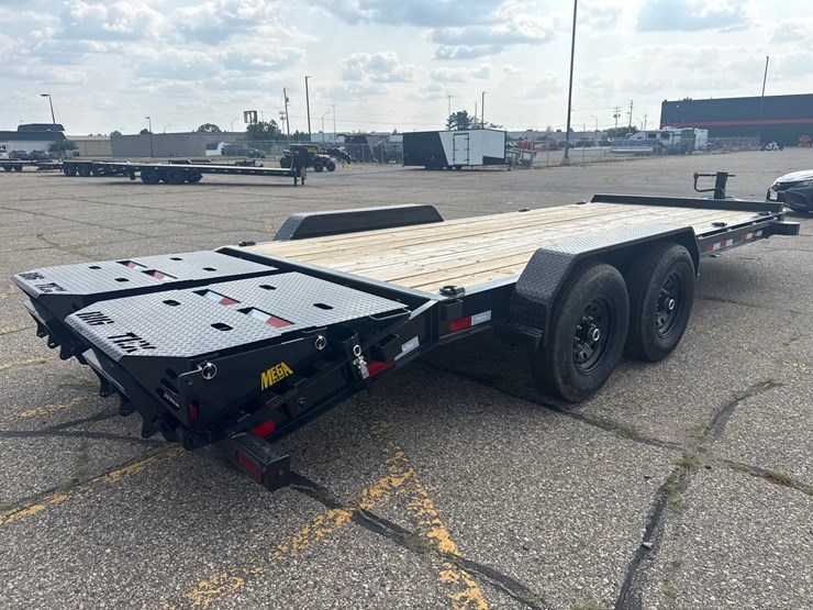 #3639-•-2027-unused-big-tex-22'-equipment-trailer-image-3