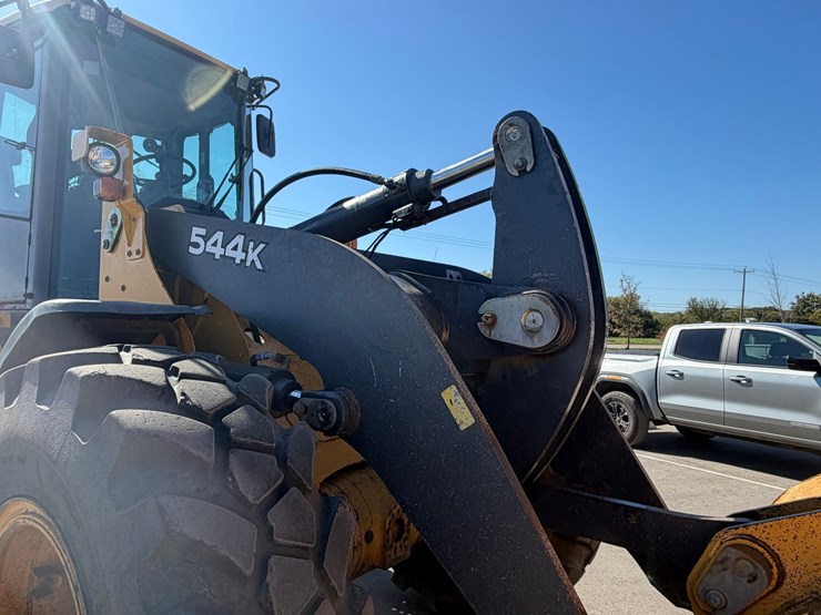 deere-544k-image-28
