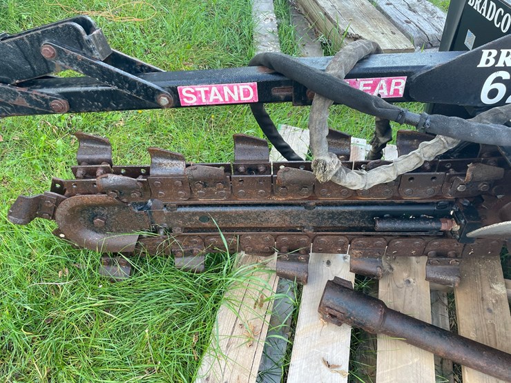 #3172-•-bradco-625-trencher-image-8