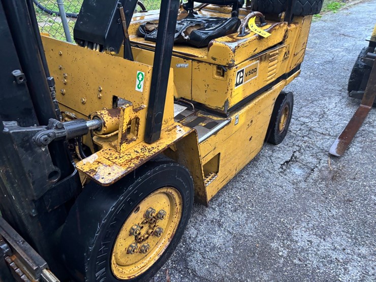 caterpillar-v50b-image-9