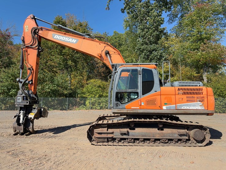 2018-doosan-dx225-lc-5-image-2