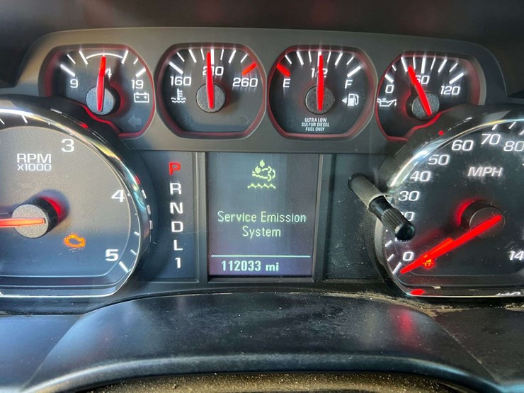2019-chevrolet-silverado-5500hd-image-14