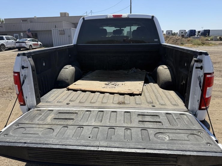 2020-ford-f150-image-9