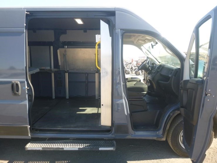 2020-ram-promaster-3500-image-7