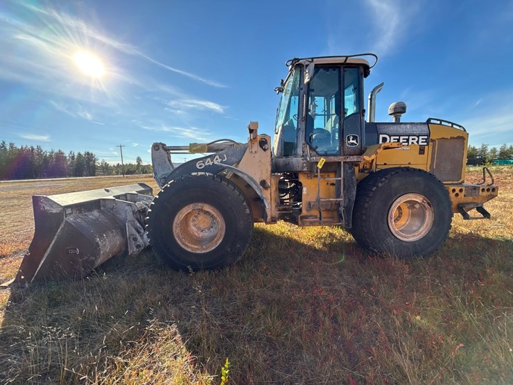 deere-644j-image-2