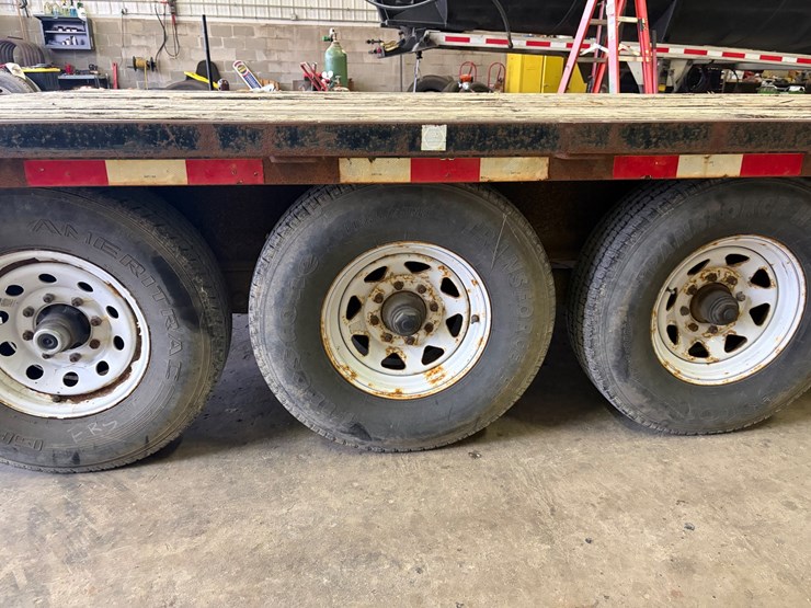 #638-•-2001-trailerman-tri-axle-gooseneck-trailer-(has-wi-title)(jefferson,-wi)-image-5