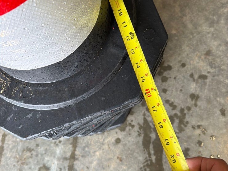 black-traffic-cones-image-4