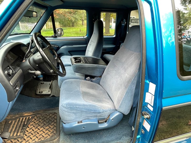 1995-ford-f150-xlt-image-61