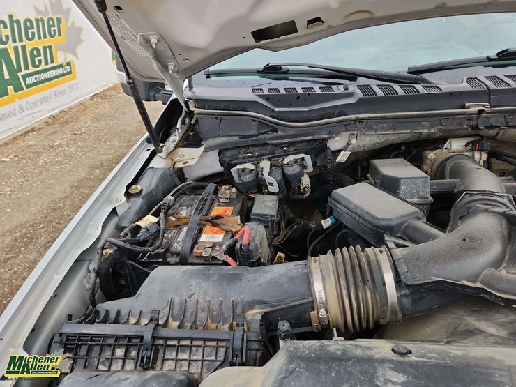 2022-ford-f250-image-29