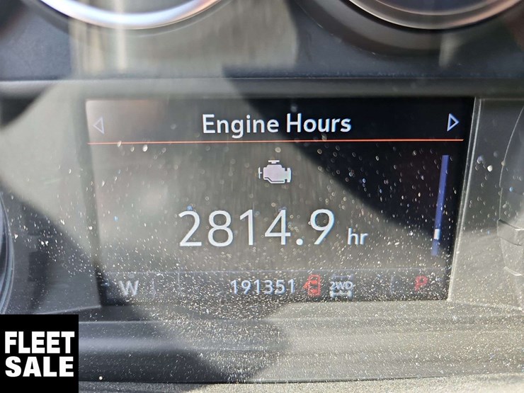 2022-chevrolet-silverado-2500hd-image-27
