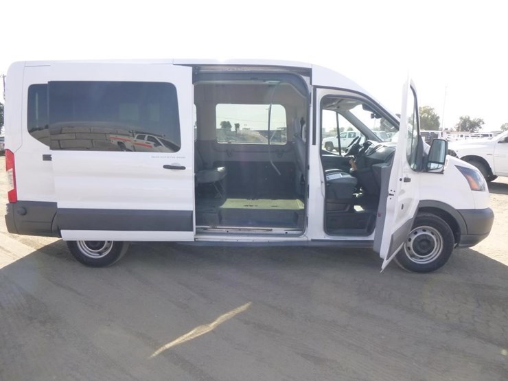 2018-ford-transit-image-13