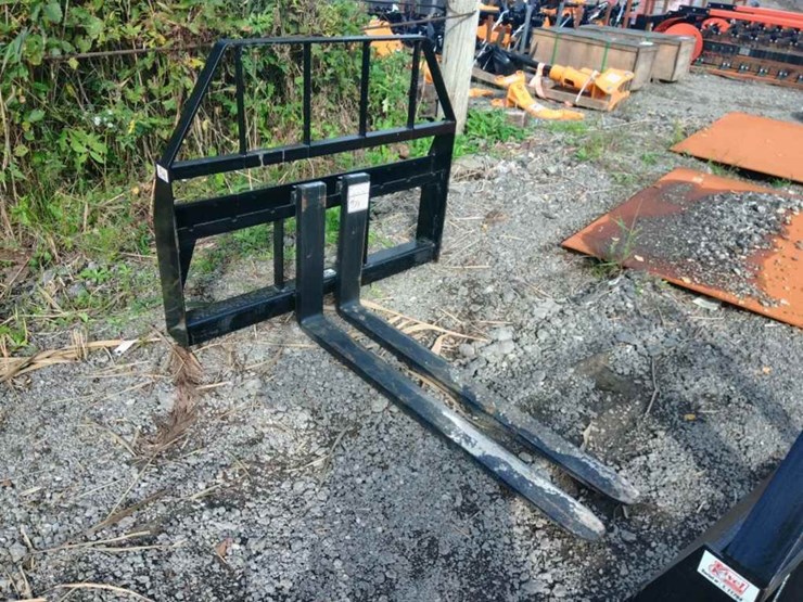 kivel-48"-forks-+-quick-attach-plate-image-1