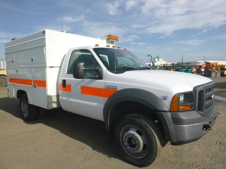 2005-ford-f450-image-3