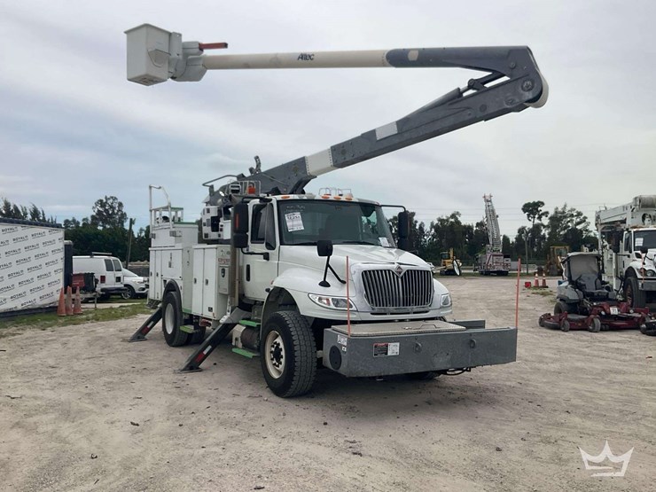 2014-international-workstar-7300-image-2