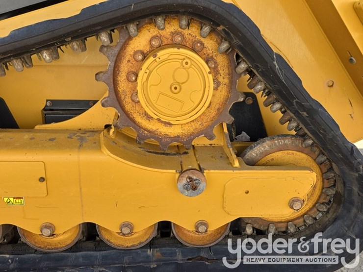 2017-caterpillar-279d-image-13