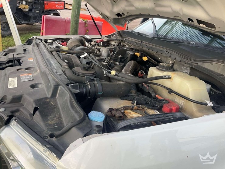 2019-ford-f550-image-8