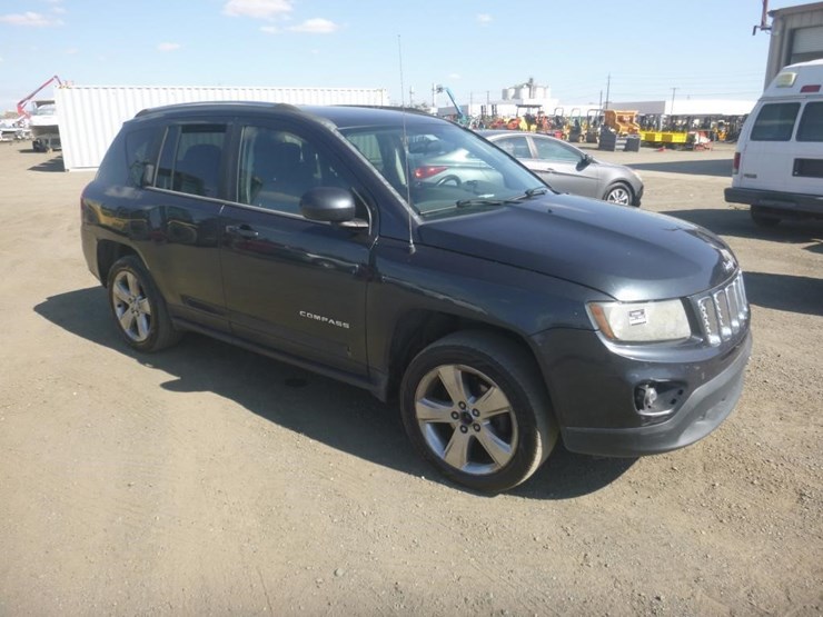 2014-jeep-compass-image-2