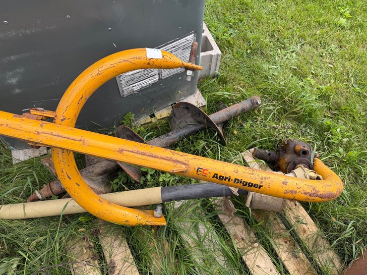 #4019-•-fred-cain-agri-digger-image-5