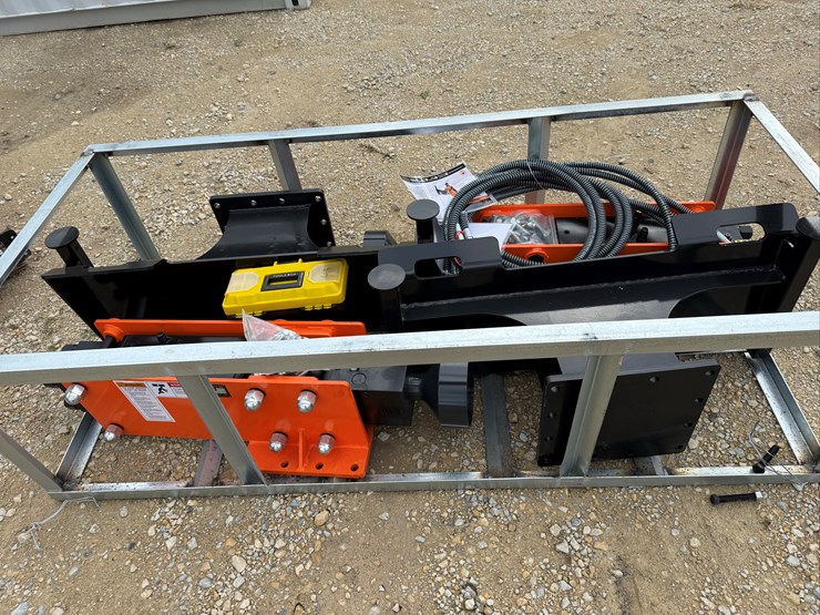 unused-2026-skid-steer-post-driver-...-you-are-bidding-on-one-out-of-the-crate-image-1