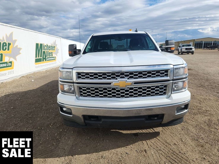 2015-chevrolet-silverado-1500-image-21