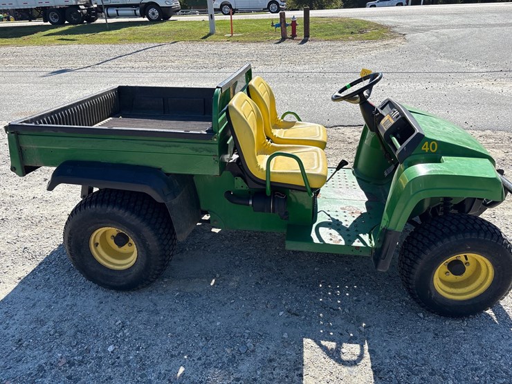john-deere-gator-image-5