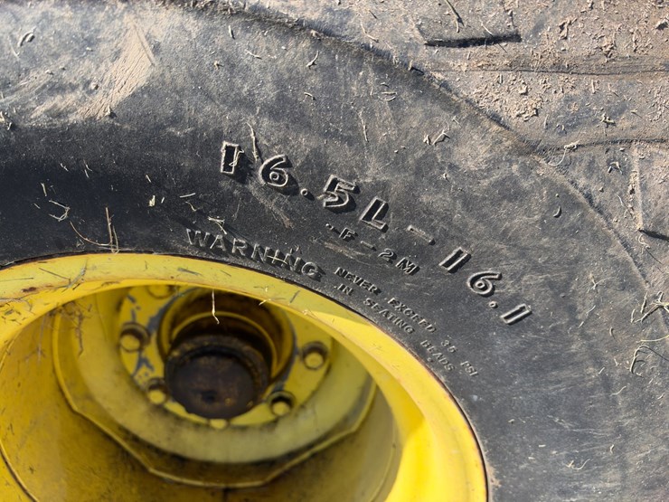 1981-john-deere-7720-image-37
