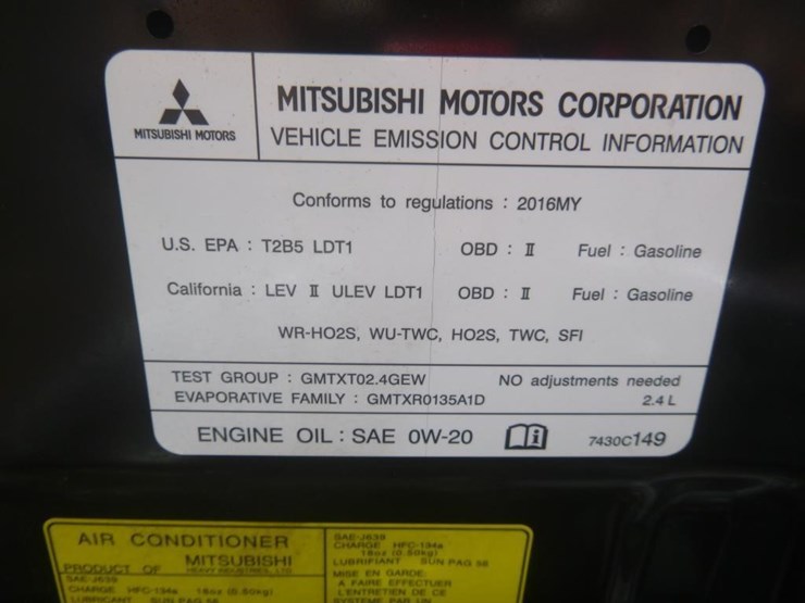2016-mitsubishi-outlander-image-14