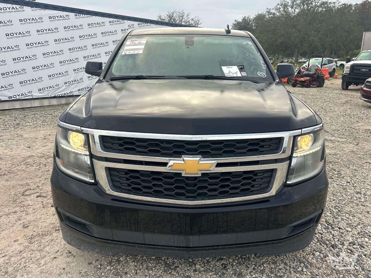 2018-chevrolet-tahoe-image-26