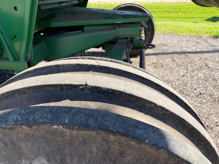 1981-john-deere-7720-image-47