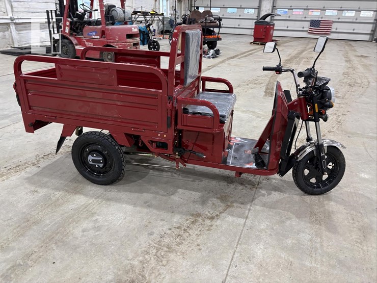 2026-iret13-electric-tricycle-#3-(red)-10093-image-5