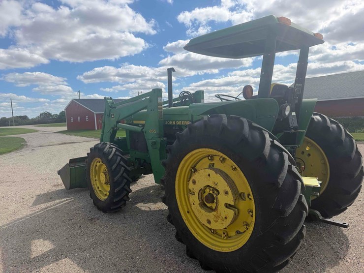 john-deere-2955-image-3