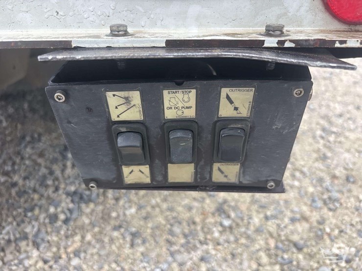 2019-ford-f550-image-45