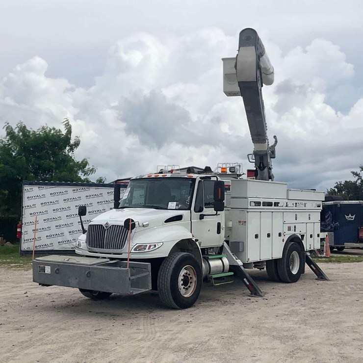 2014 INTERNATIONAL WORKSTAR 7300