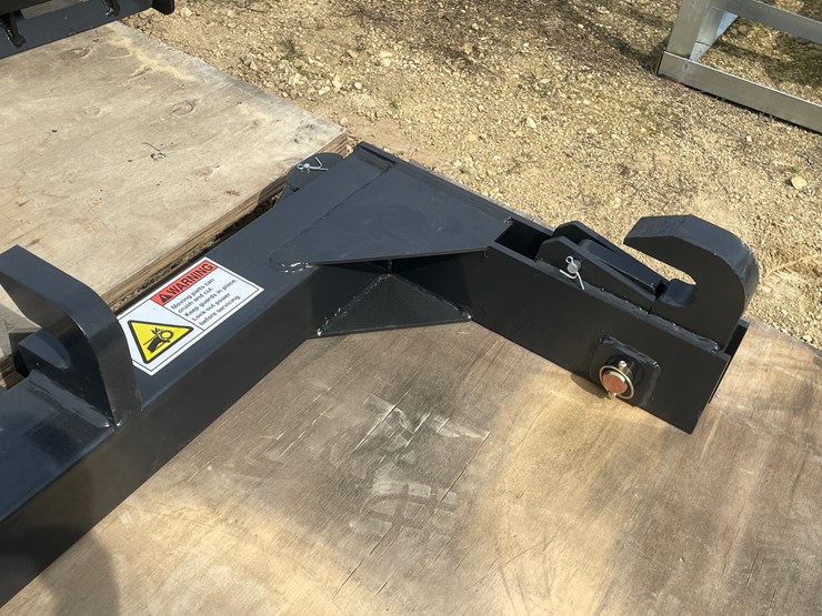 #2038-•-wolverine-tractor-quick-hitch-mount-image-6