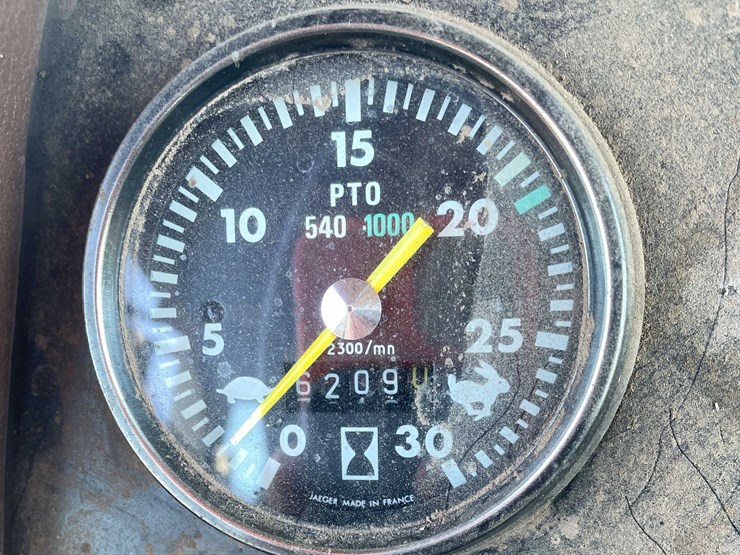 massey-ferguson-3525-image-7