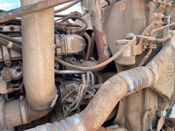 2015-western-star-4900sb-image-65