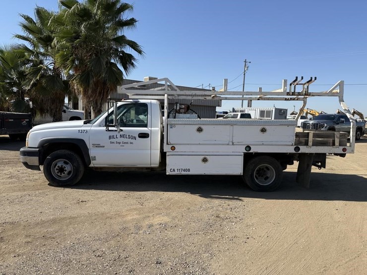 2006-chevrolet-3500-image-5