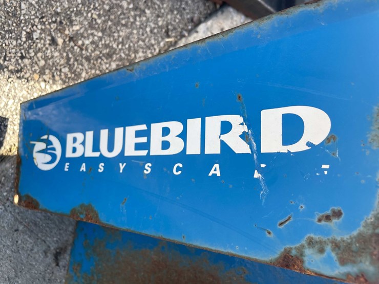 #1831-•-blue-bird-walk-behind-aerator-image-9