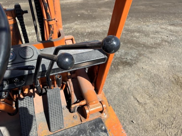 toyota-42-4fg025-forklift-image-21
