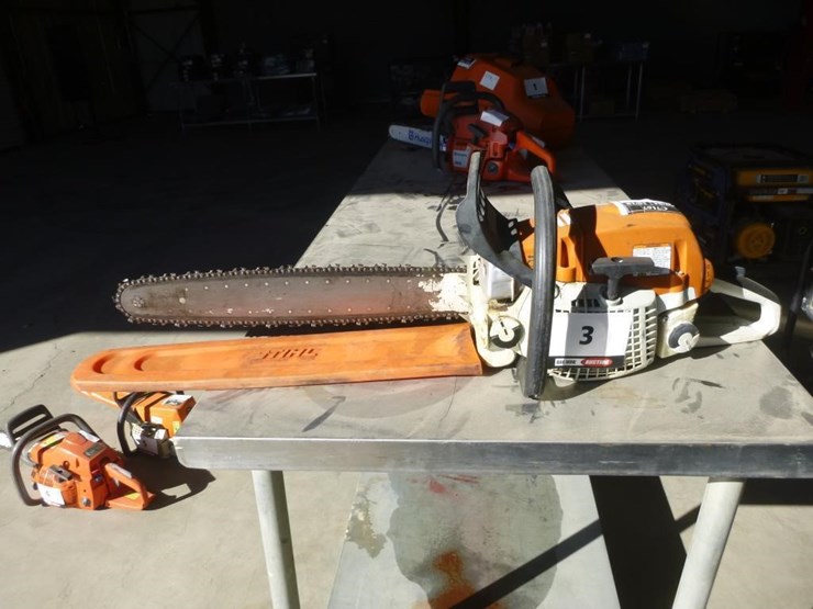 stihl-ms271-gas-chainsaw-image-1