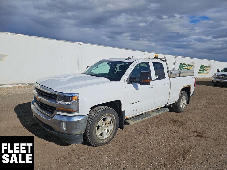 2016-chevrolet-silverado-1500-image-1