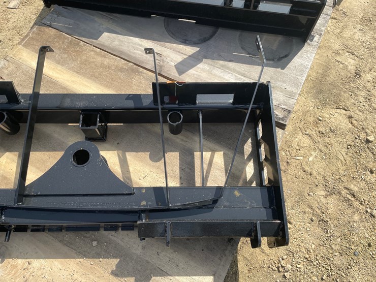 #2033-•-wolverine-skid-steer-pallet-fork-frame-attachment-image-7