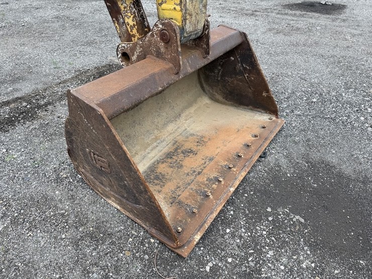 kobelco-140sr-excavator-image-15